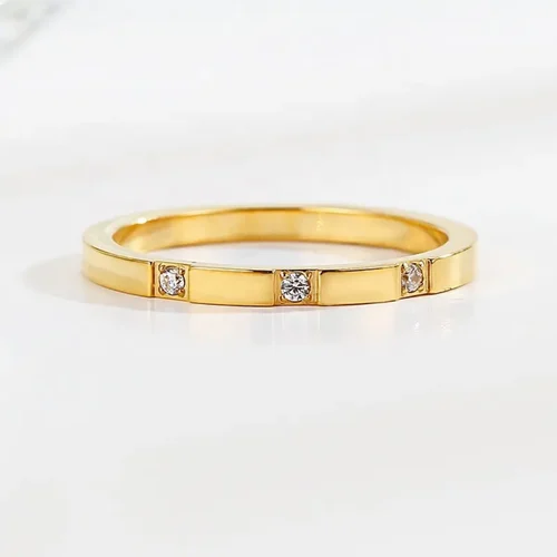Sleek Gold-Plated Anti-Tarnish Ring with Minimalist Crystal Detailing