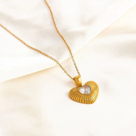 Heart-Shaped Gold Anti-Tarnish Necklace |