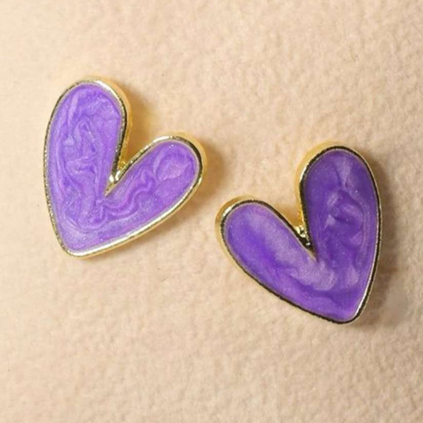 Heart-Shaped Purple Enamel Stud Earrings.