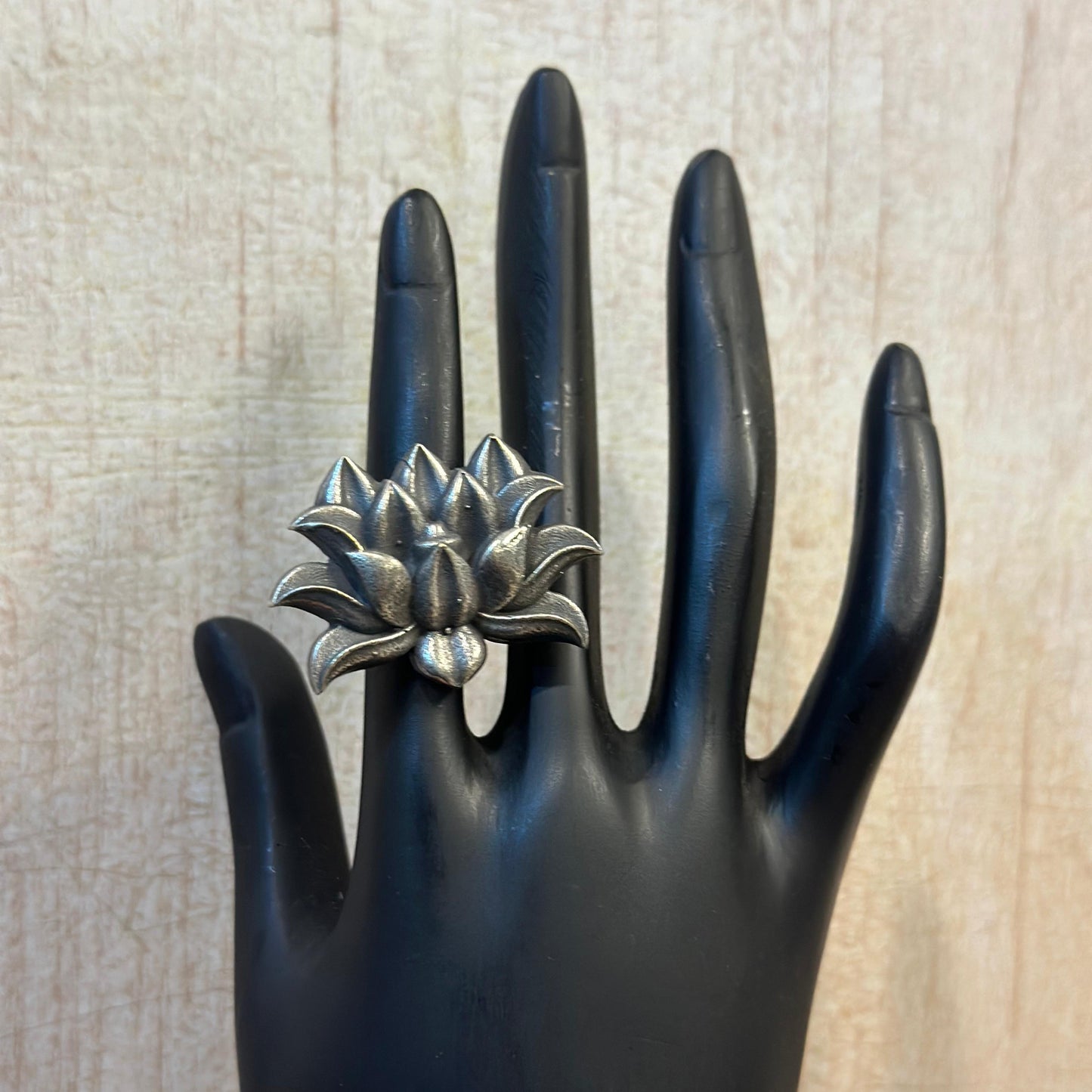 lotus shape oxidize ring