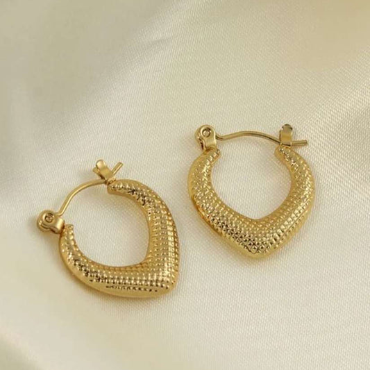 Textured Chevron Design Anti-Tarnish Gold Hoop Earrings