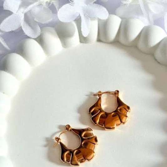 Floral Fan-Shaped Gold Hoop Earrings