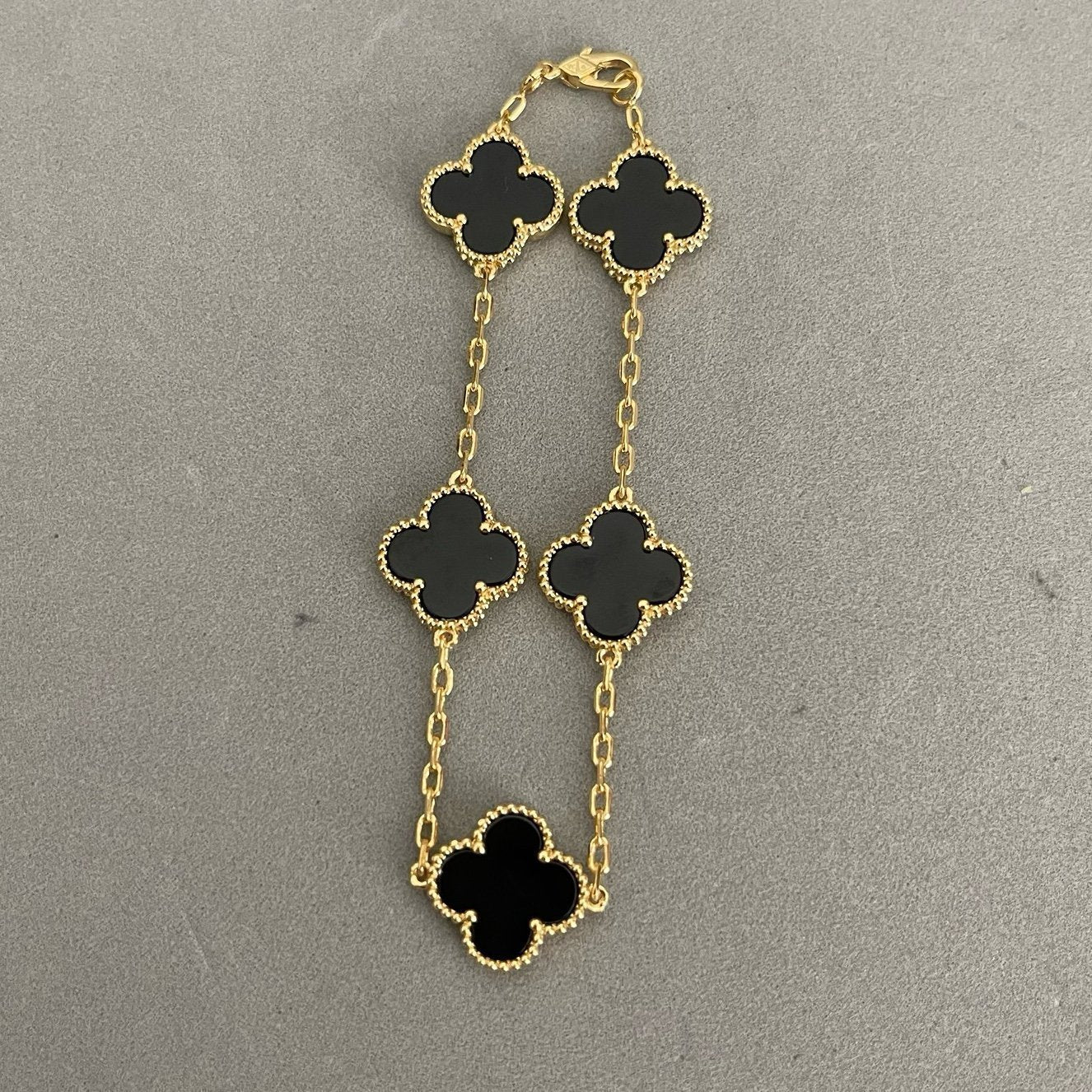 Black Clover Bracelet – Gold-Plated Anti-Tarnish.