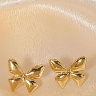Gold-Plated Butterfly Earrings – Anti-Tarnish.