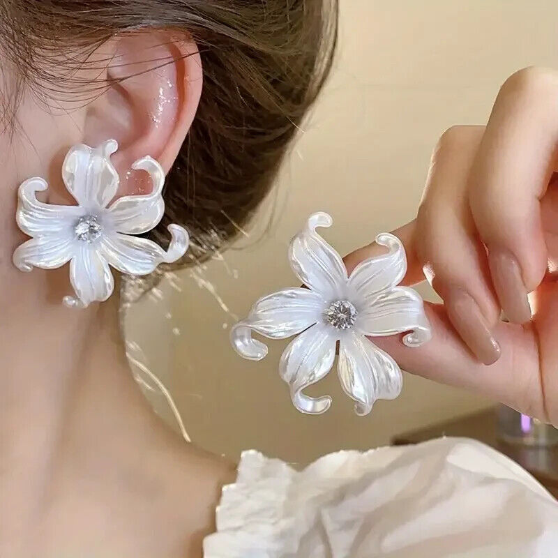 Korean-style floral earrings