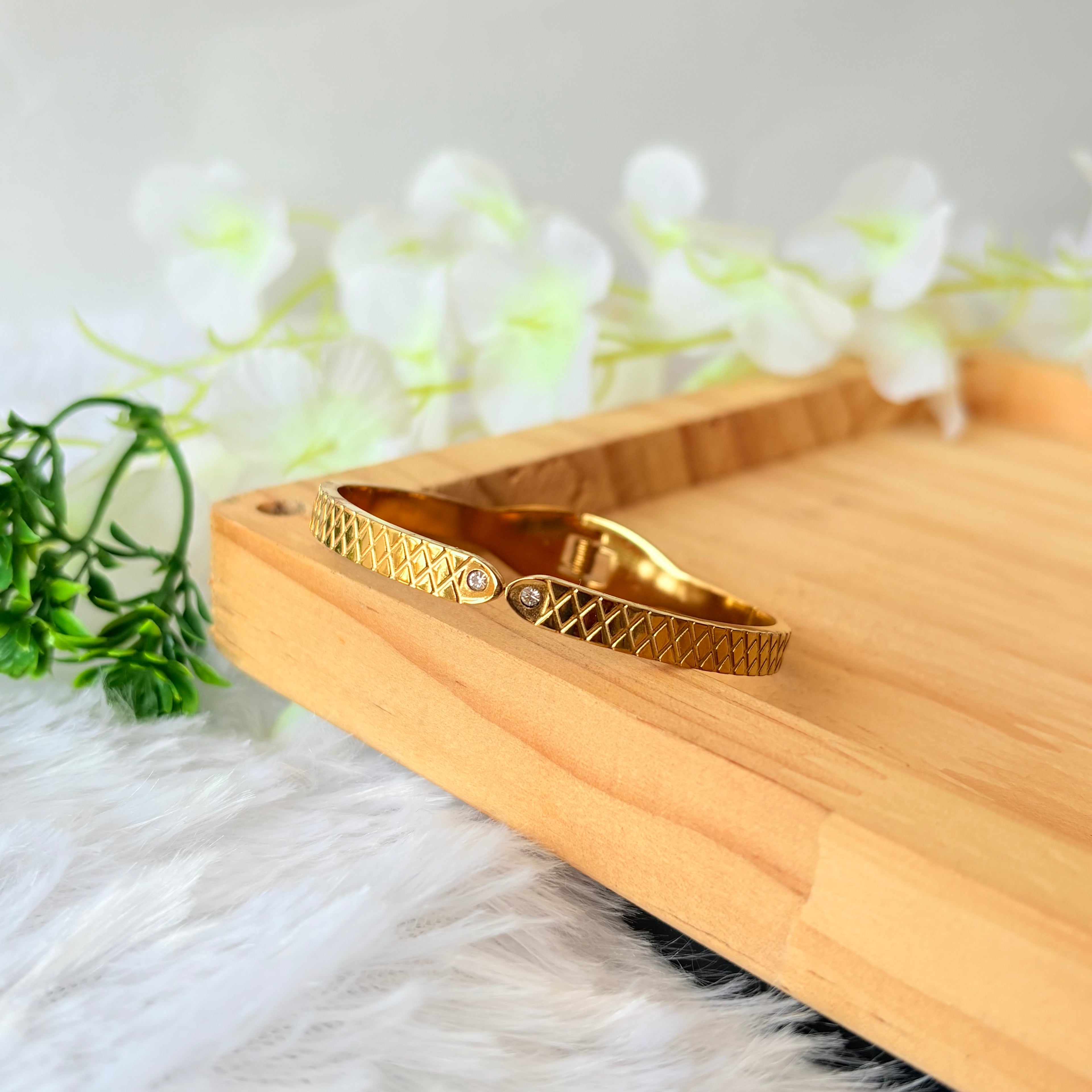Cuff snake Kada bracelet