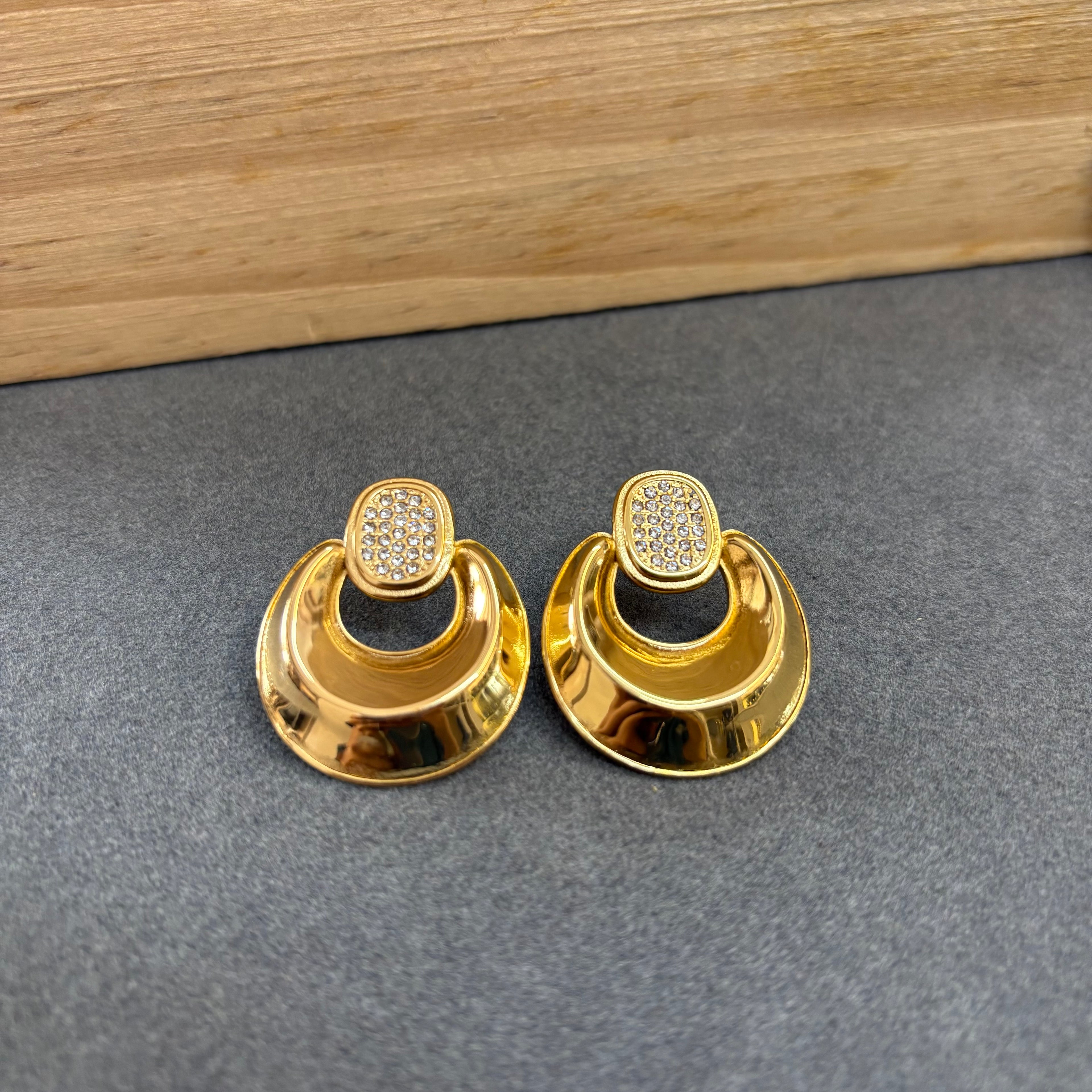 Luna Luxe Gold Statement Anti-Tarnish Drop Earrings