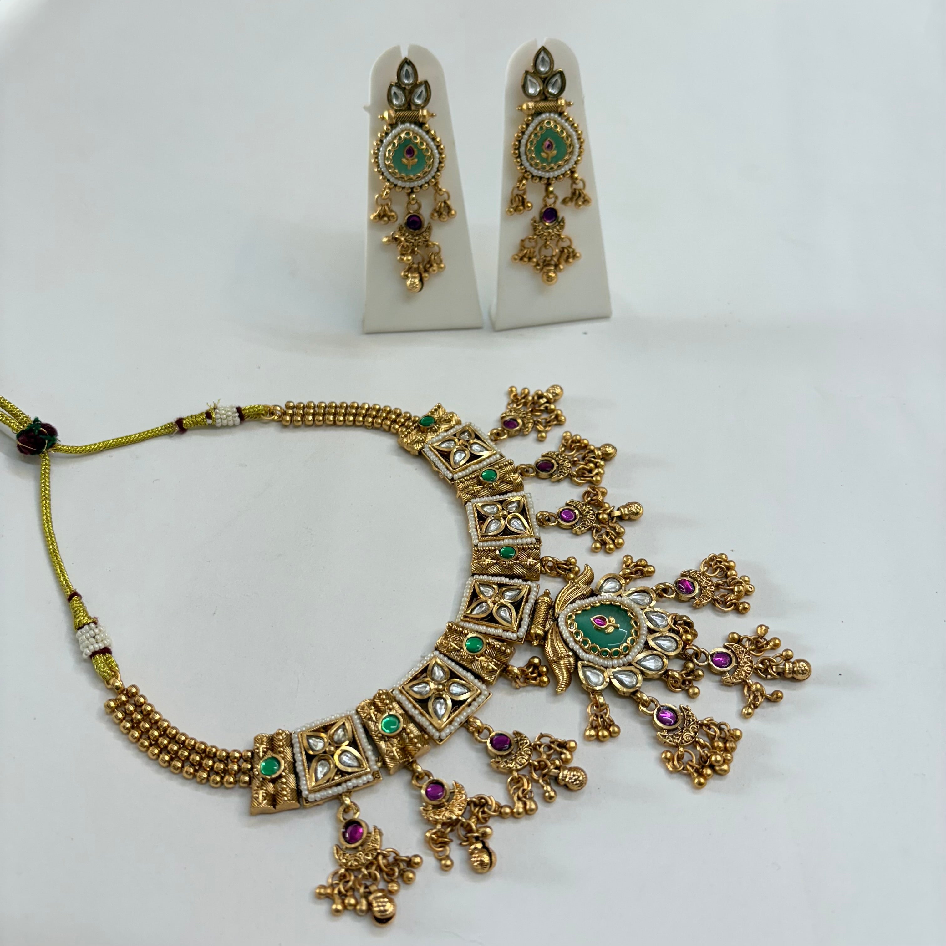 Premium Heritage Kundan Necklace Set
