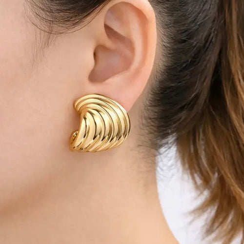 Antitarnish bold shell earrings