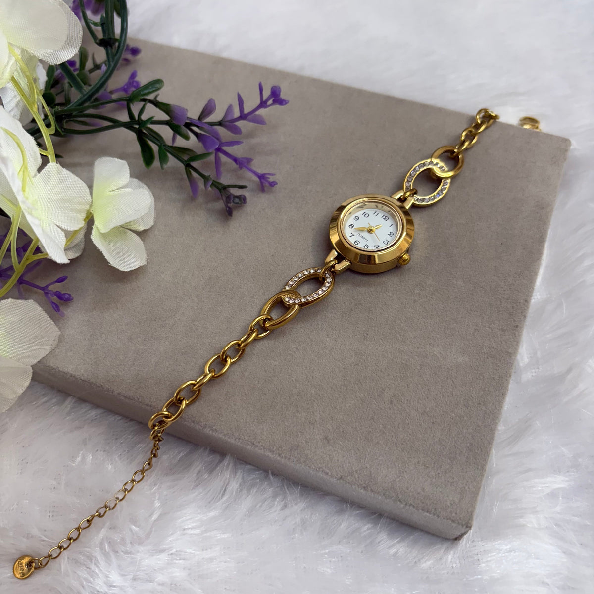 Minimal Watch – Timeless Everyday Essential