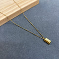 Square pendent neckchain