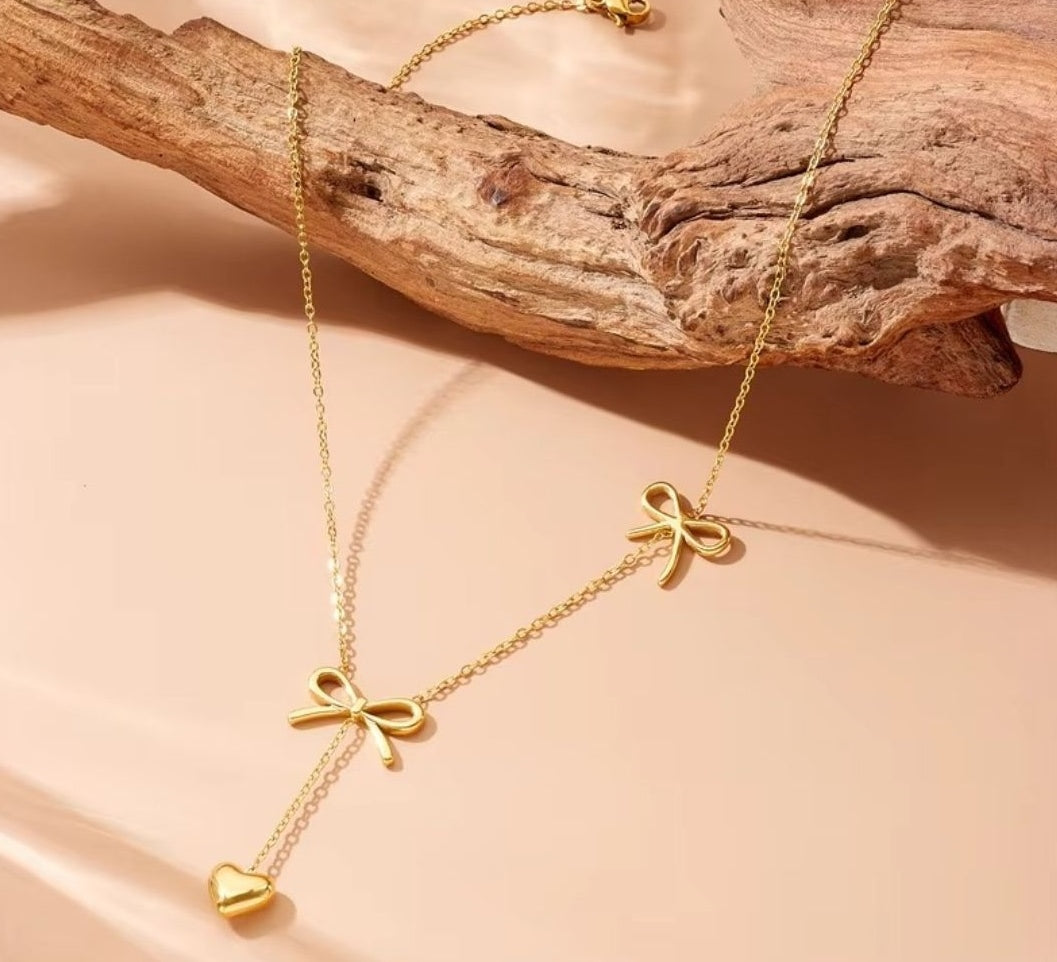 Double Bow Elegance Necklace