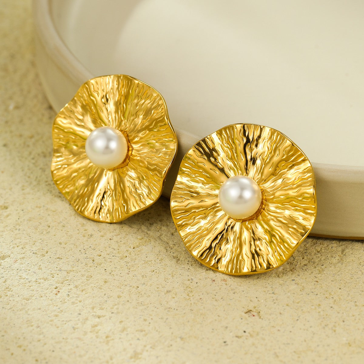 Textured Floral Pearl Stud Earrings – Bold Gold Statement