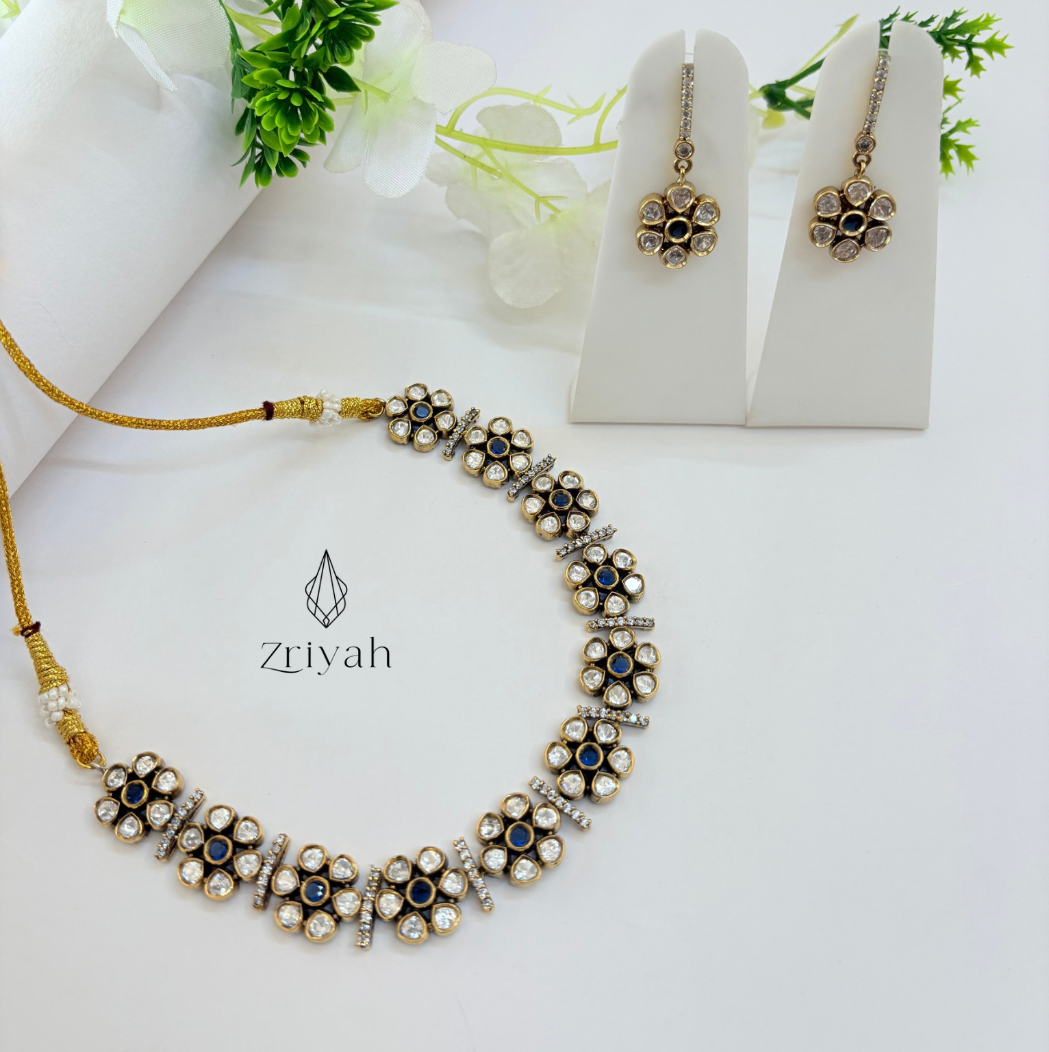 Emerald Floral Kundan Necklace Set