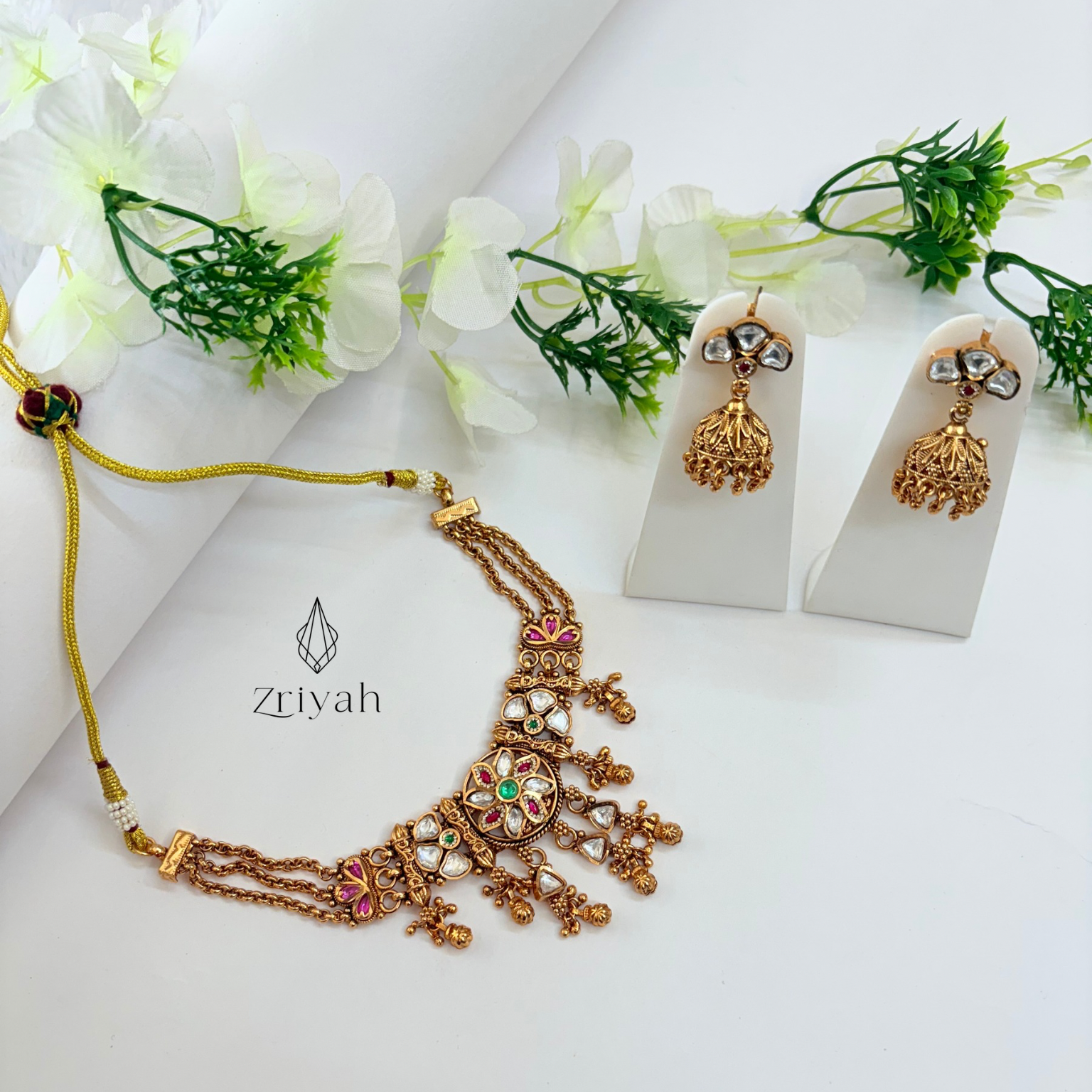 Royal Kundan Heritage Choker Set