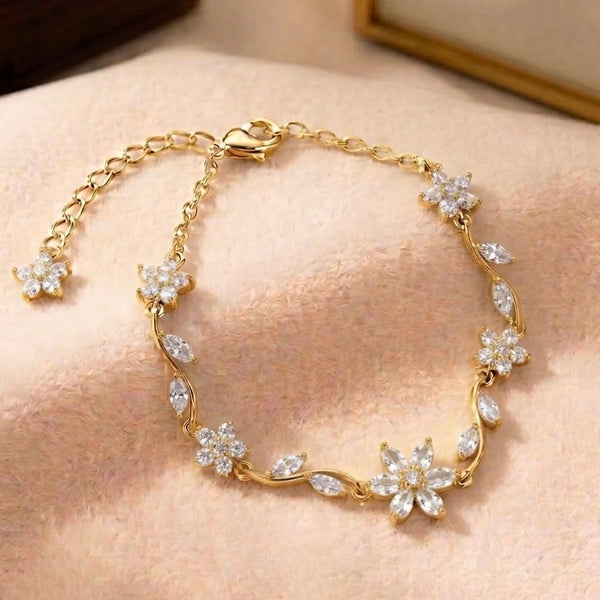 Anti-Tarnish Floral Charm Bracelet for Women